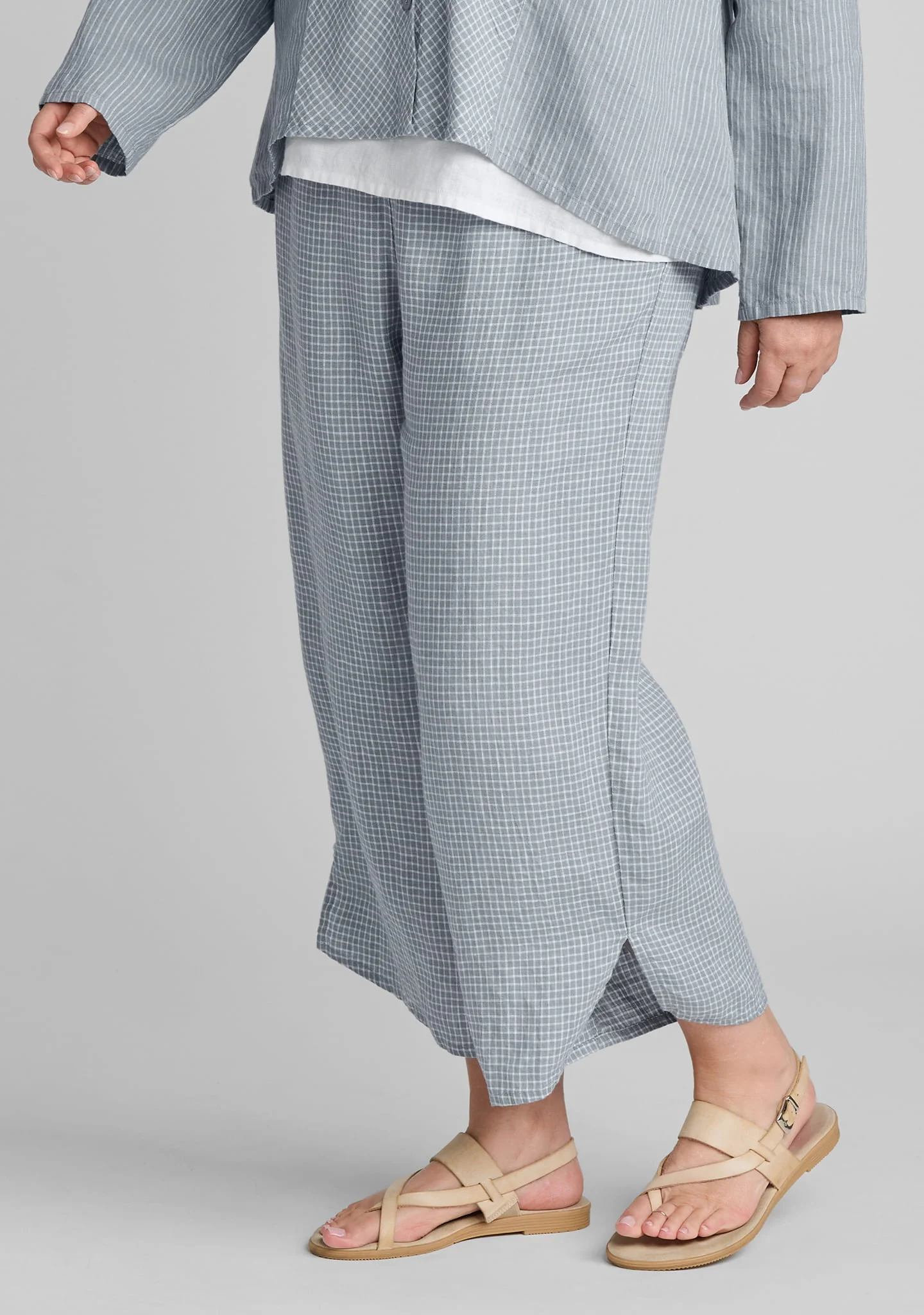 Airy Floods - Linen Pants With Elastic Waist - Image 6