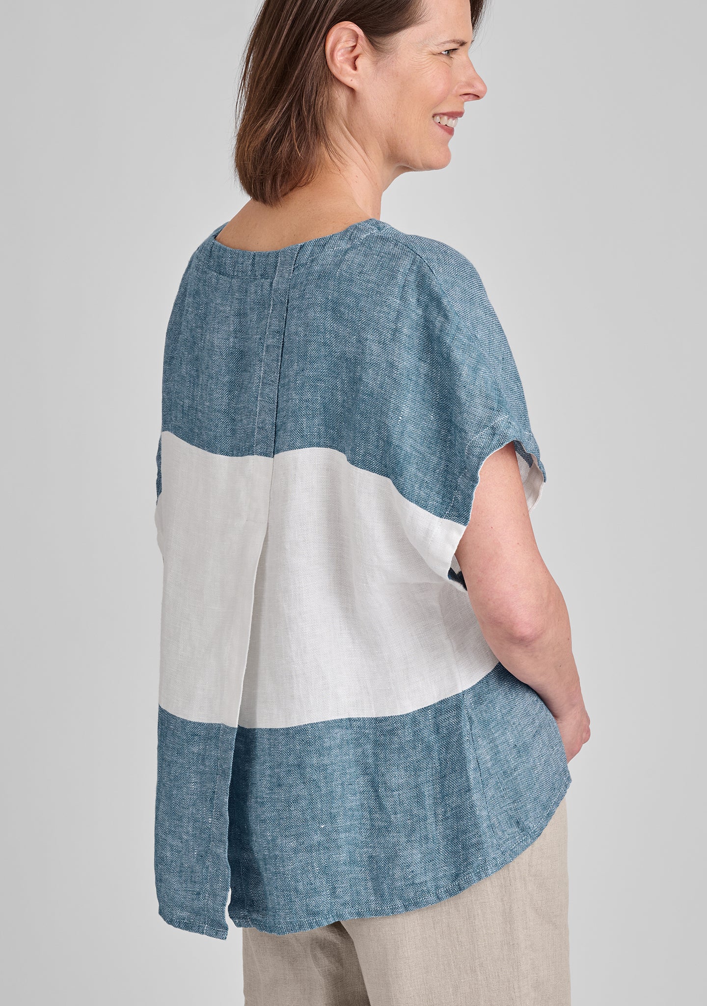 Back Slit Tee - Linen Shirt - FINAL SALE - Image 12