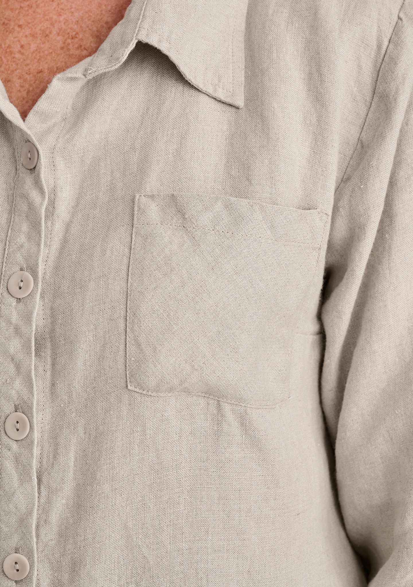 Bias Back Shirt - Linen Shirt - Image 8