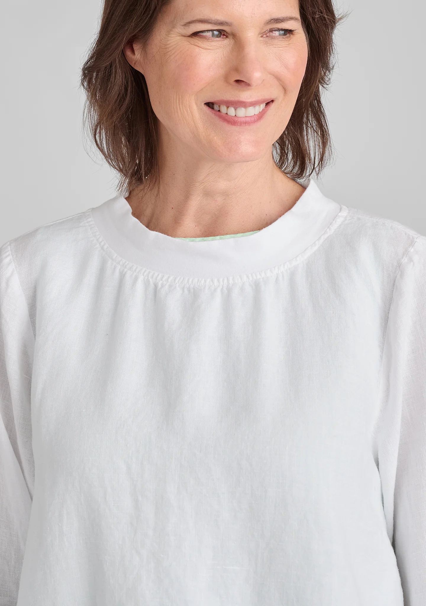 Chelsea Pullover - Long Sleeve Linen Shirt - FINAL SALE - Image 7