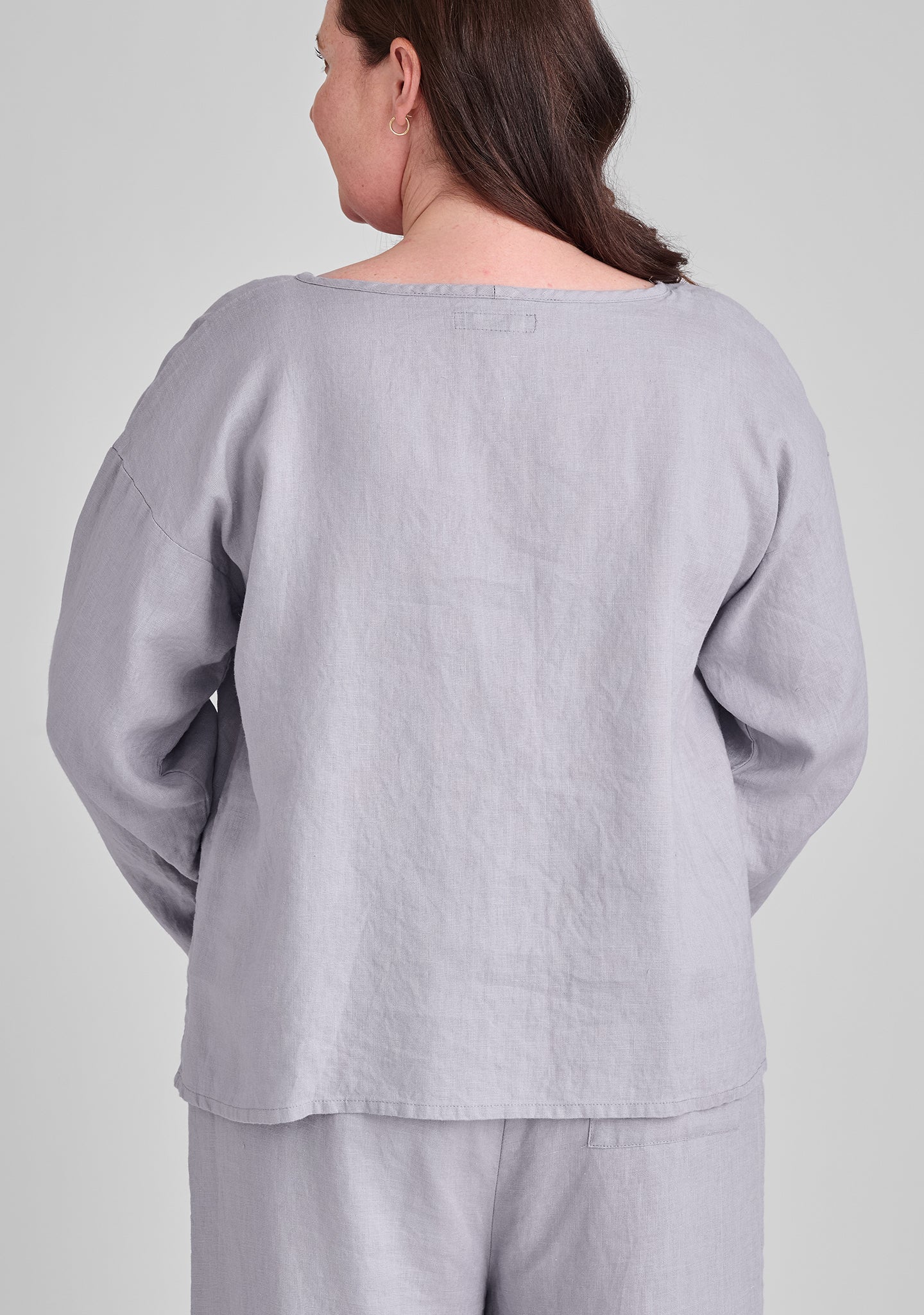 Easy Tee - Long Sleeve Linen Shirt - FINAL SALE - Image 11