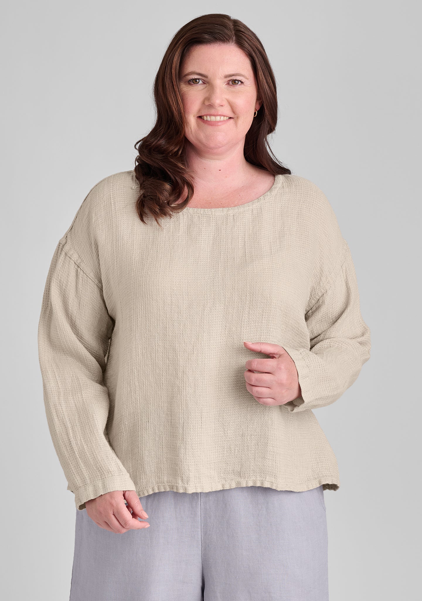 Easy Tee - Long Sleeve Linen Shirt - FINAL SALE - Image 9