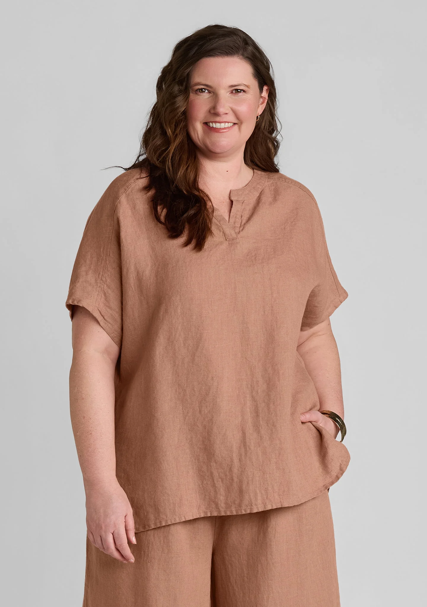 Graceful  Blouse - Linen Pullover - Image 3