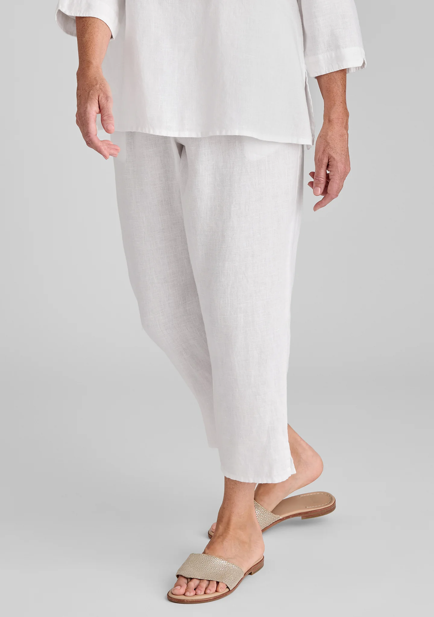 Pocketed Ankle Pant - Linen Pants - Image 5