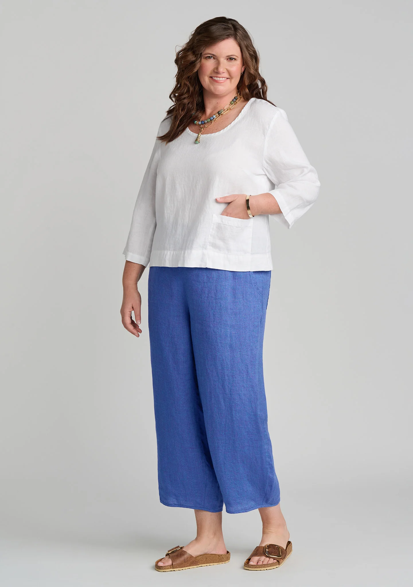 Pocketed Linear - Linen Pullover - Image 7