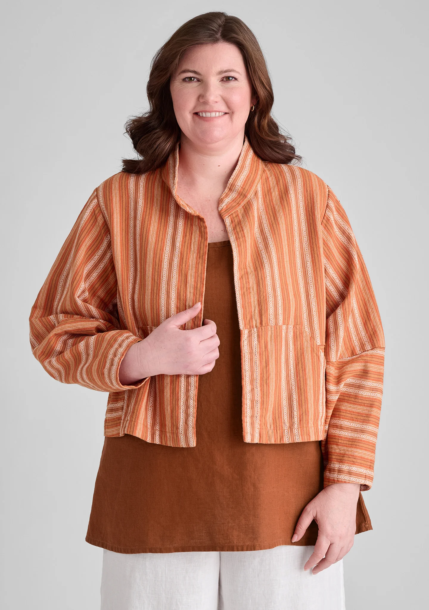 Seamly Jacket - Cropped Linen Jacket - FINAL SALE - Image 3