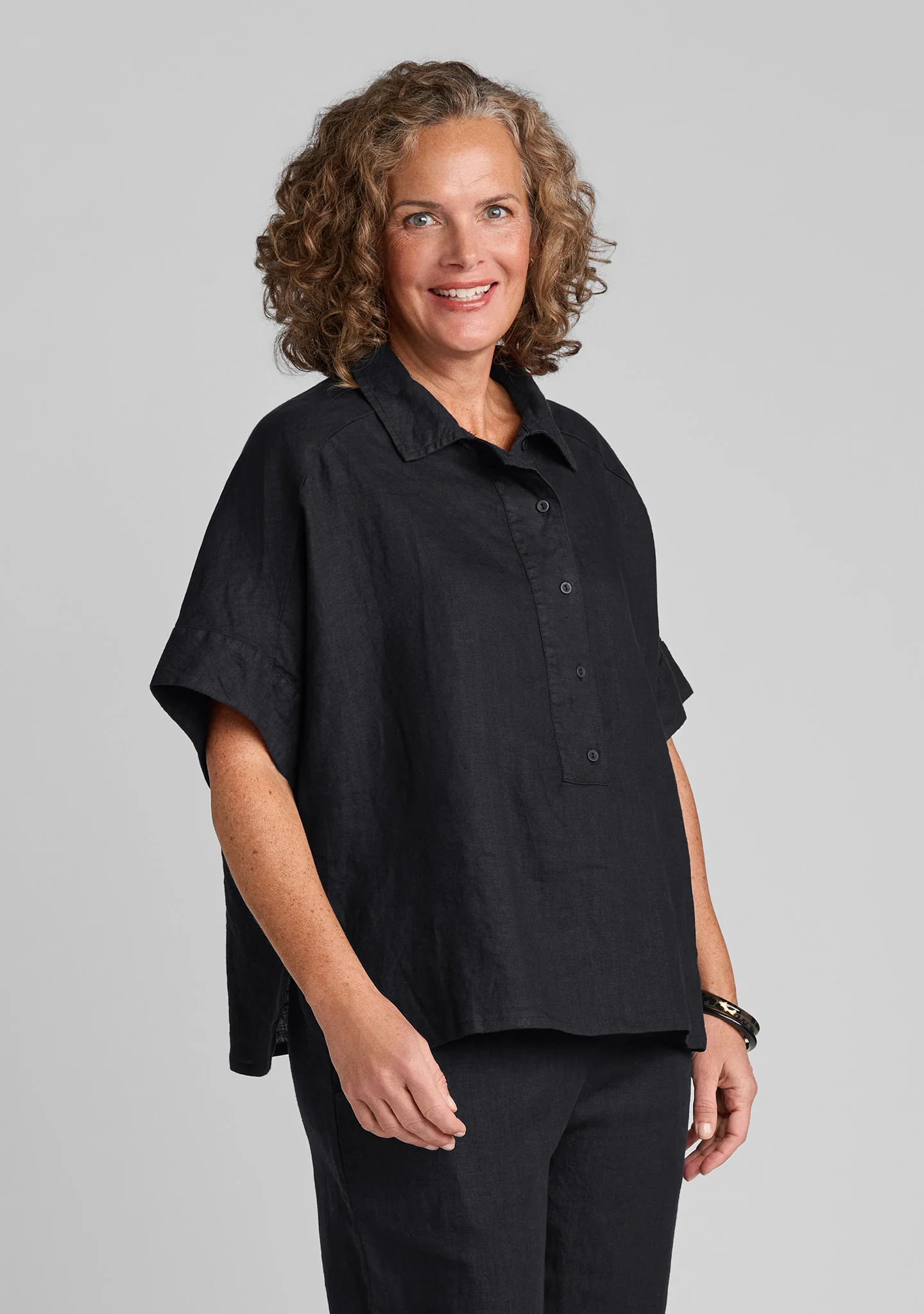 Sporty Shirt - Linen Pullover - Image 3