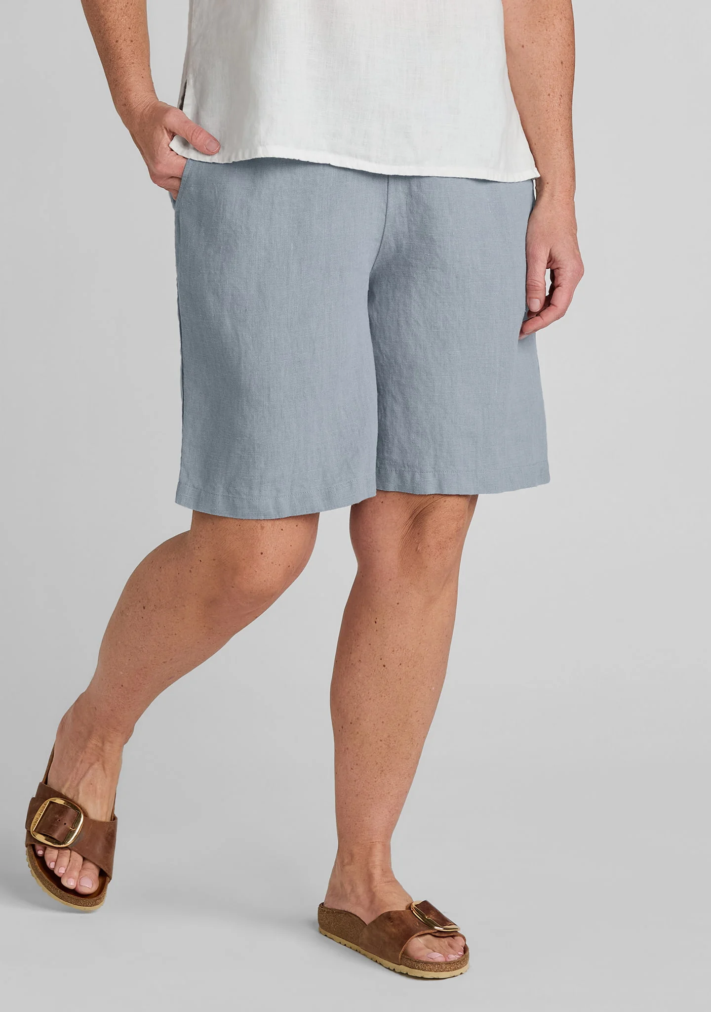 Sun Shorts - Linen Shorts with Elastic Waist - Image 3