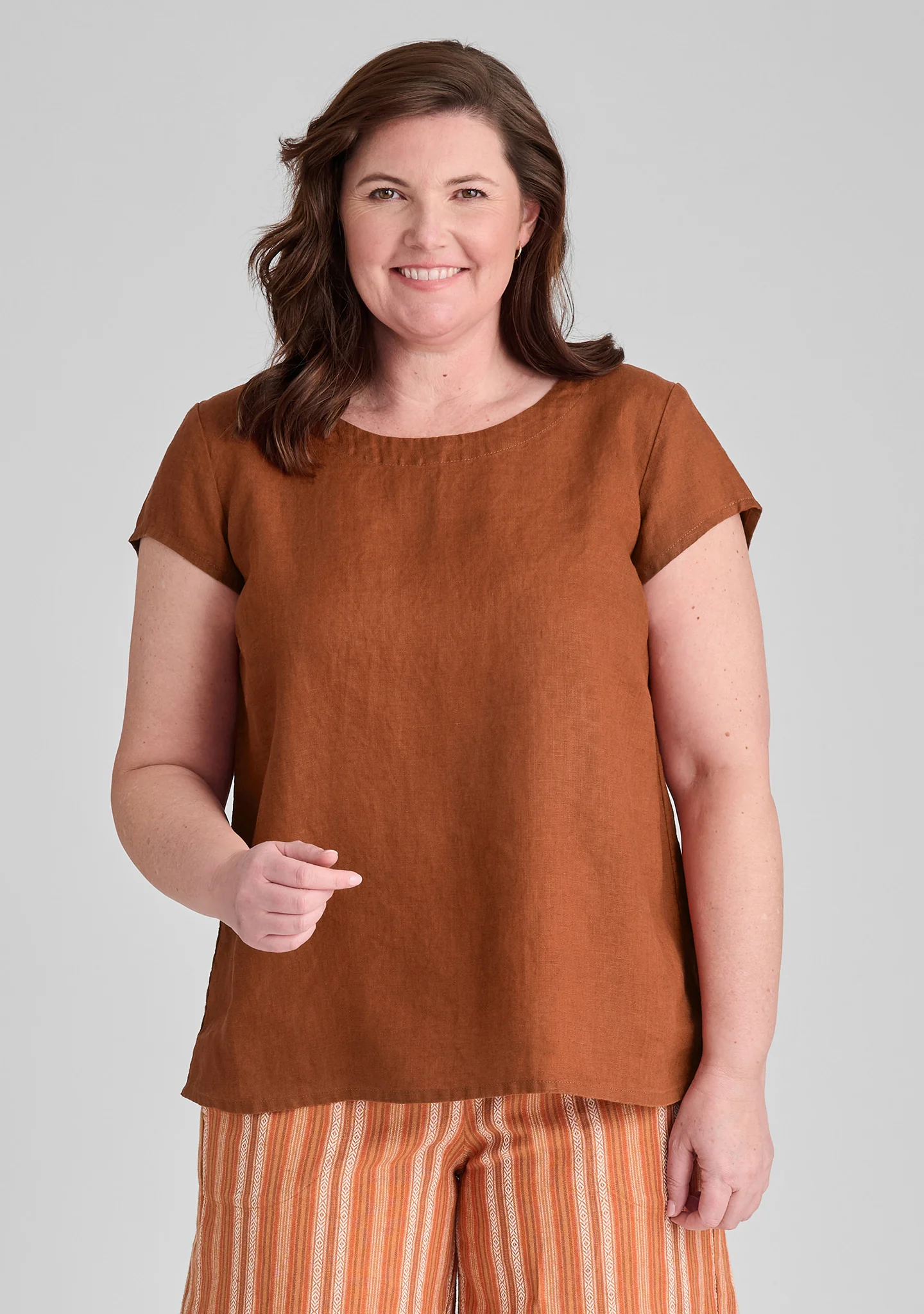 Tuck Back Tee - Linen T Shirt - FINAL SALE - Image 3