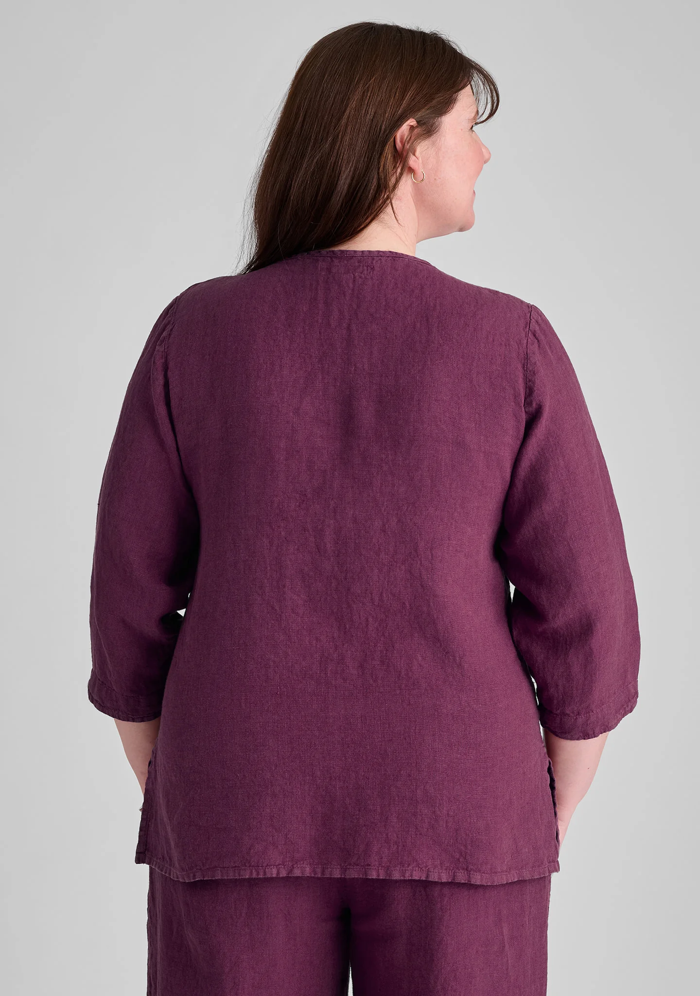 V Pullover - Linen Shirt - FINAL SALE - Image 10