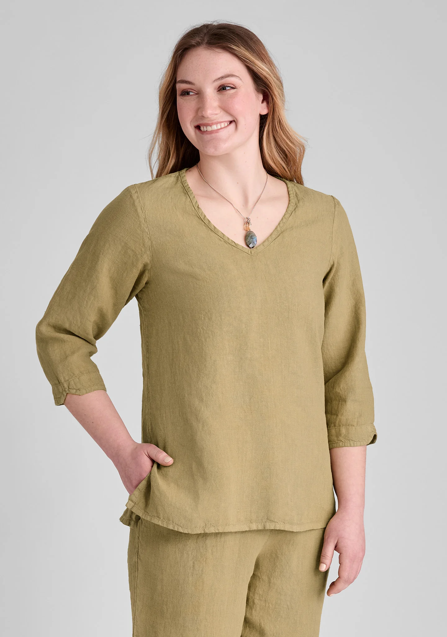 V Pullover - Linen Shirt - FINAL SALE - Image 6