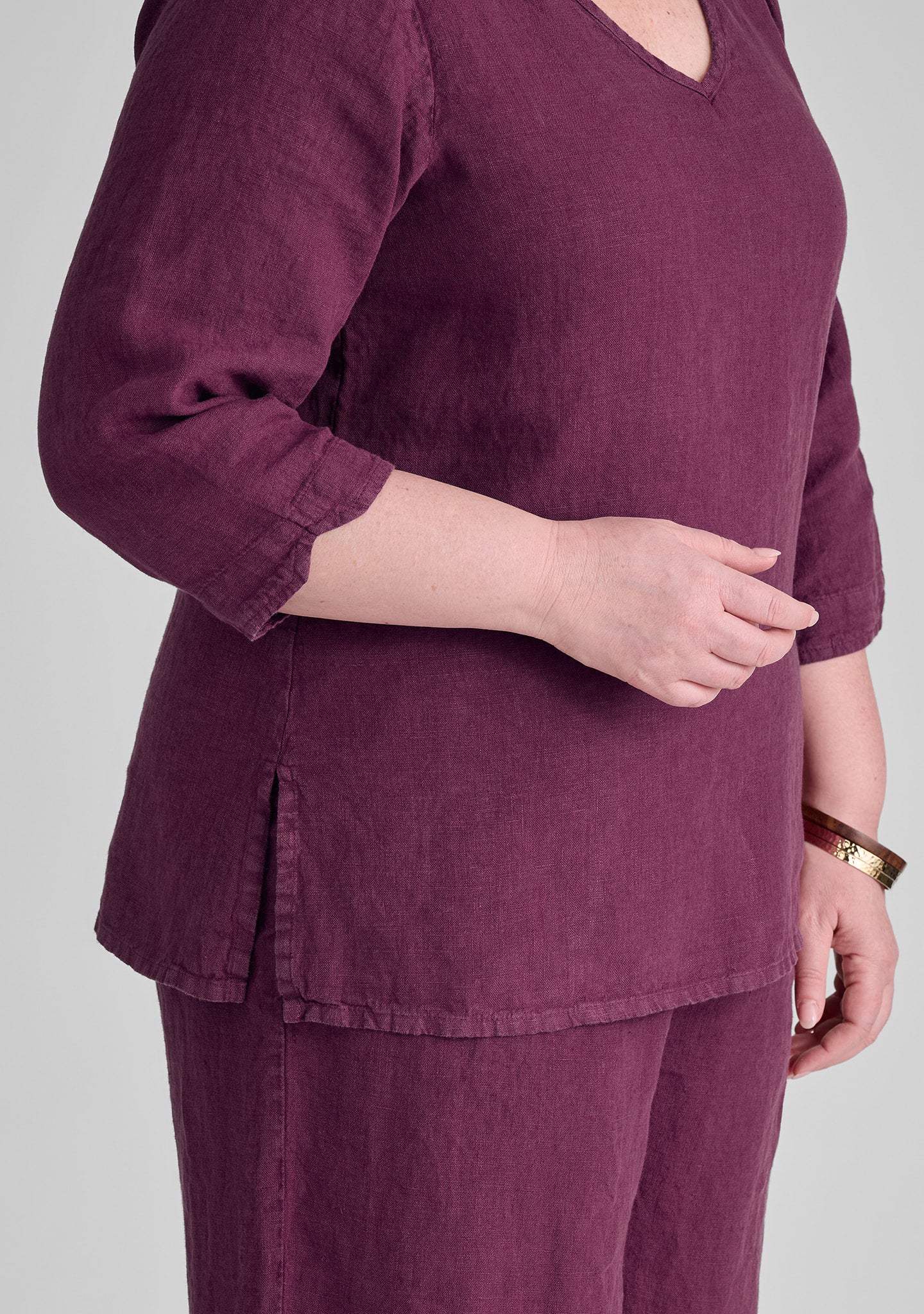 V Pullover - Linen Shirt - FINAL SALE - Image 9